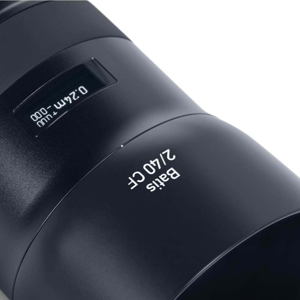 Zeiss Batis 40mm f/2.0 CF Close Focus