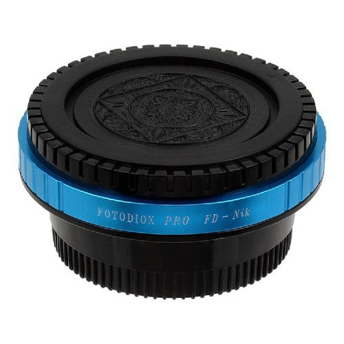 Fotodiox Pro Objektiv Mount Adapter - Canon FD & FL 35mm Spiegelreflexobjektiv auf Nikon F-Mount (mit integriertem Einstellrad für die Blendenöffnung) (FD-NikF-Pro)
