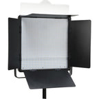 Godox Led 1000D MKll mit barndoor
