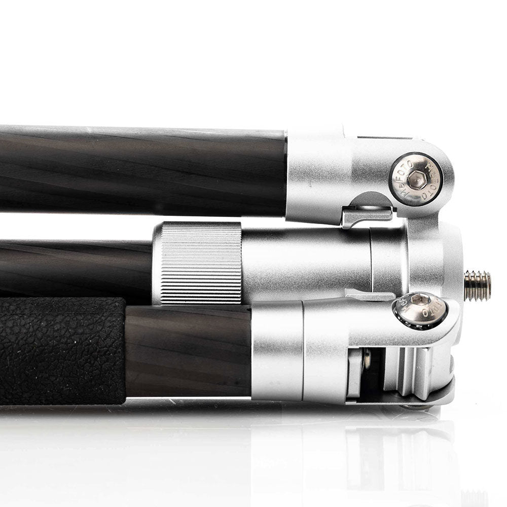 Benro Roadtrip Pro Carbon Stativ Silber