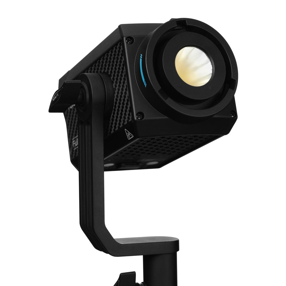 Nanlite Forza 60C RGBLAC LED light (FM-mount)