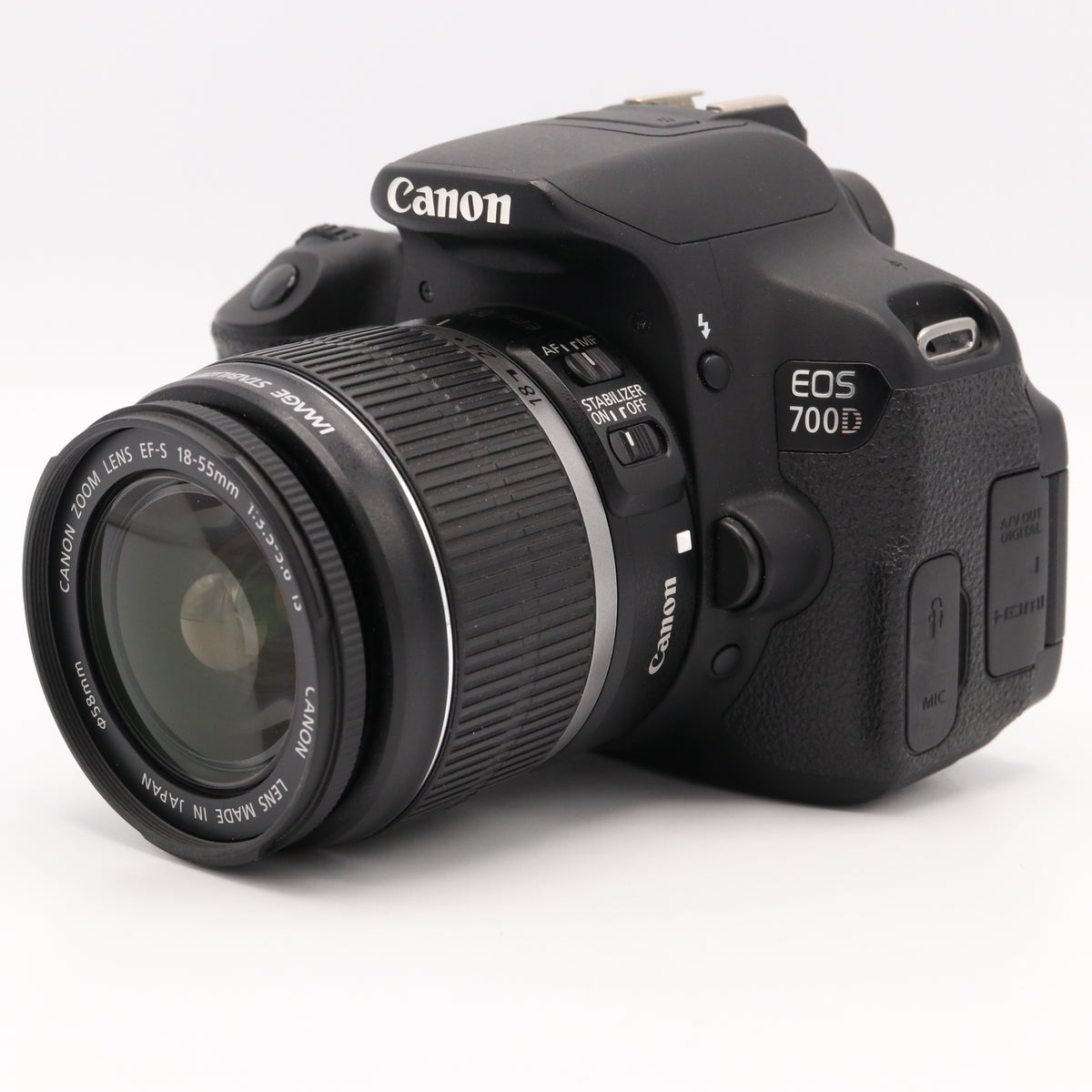 Canon EOS 700D + 18-55mm iS II occasion