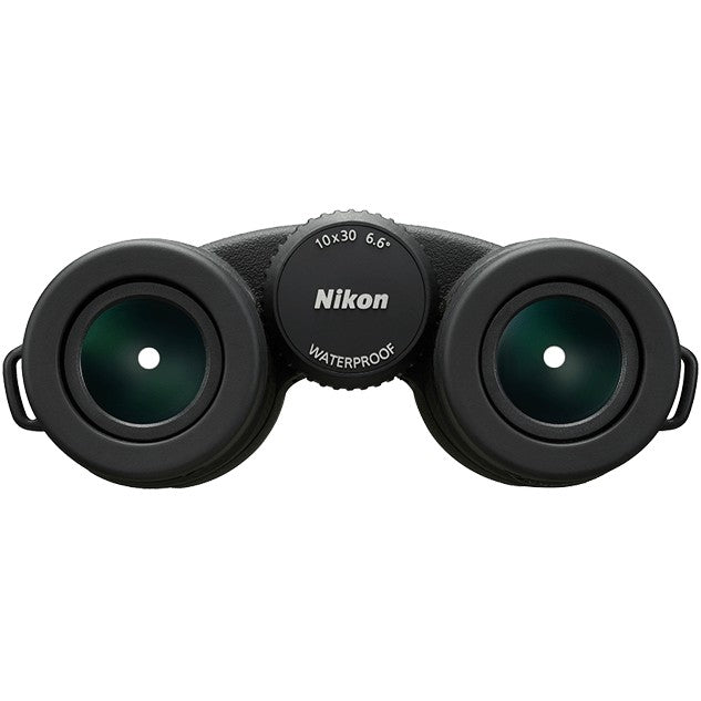 Nikon Prostaff P7 10X30