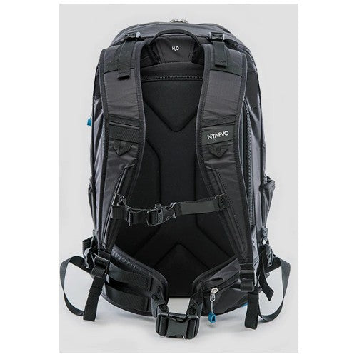NYA-EVO Fjord 36 Adventure, Kamerarucksack aus ECONYL, Tannengrün