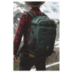 NYA-EVO Fjord 36 Adventure, Kamerarucksack aus ECONYL, Tannengrün