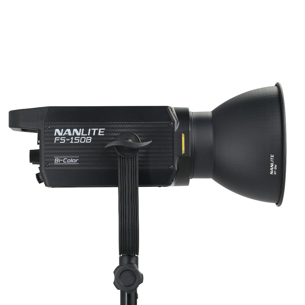Nanlite FS-150B LED Spot Light Kit Triple (avec pied de lumière et boîte à lumière)