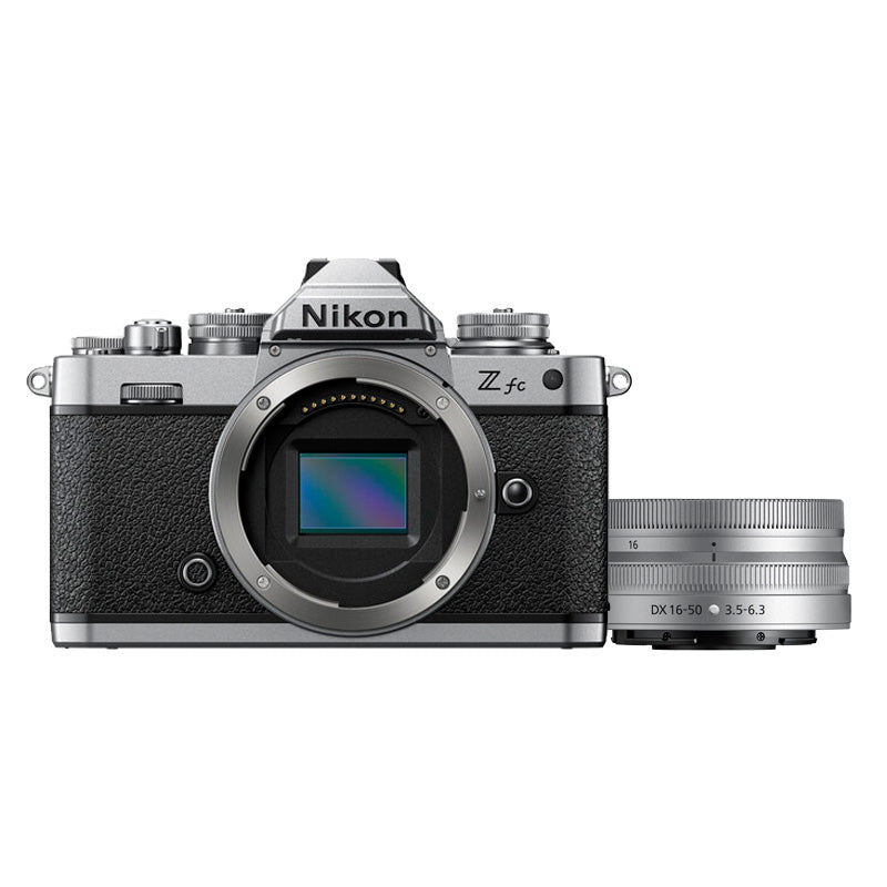 Nikon Z fc + DX 16-50 Silber