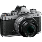 Nikon Z fc + DX 16-50 Silber