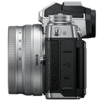 Nikon Z fc + DX 16-50 Silber