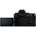 Panasonic Lumix DC-G9II + 12-60mm Leica DG Vario-Elmarit