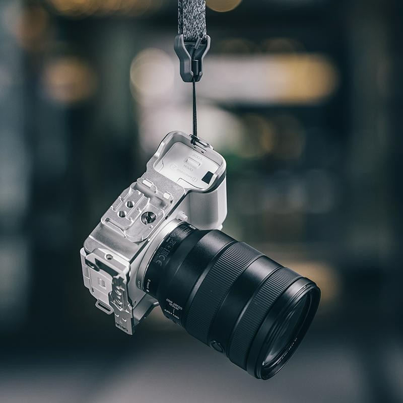 Falcam F22&F38&F50 Schnellspannkäfig Seide Silber (FÜR SONY ZV-E1) C00B3501W