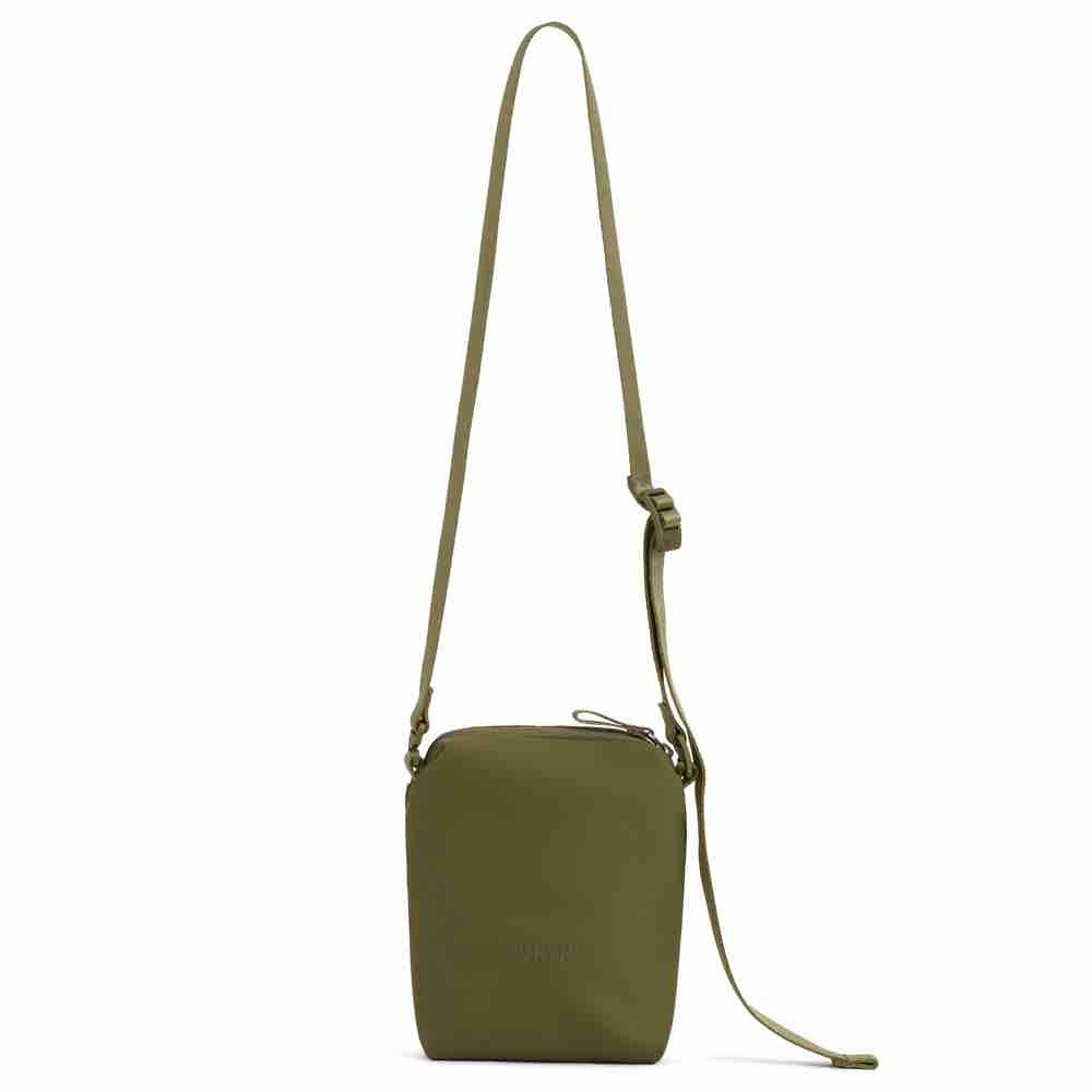 Urth Andesite Camera Pouch, green