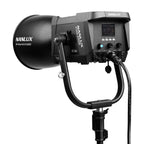 Nanlux Evoke 2400 Bi-colour Spot Light mit 45-Grad-Reflektor