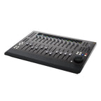 Blackmagic Fairlight Desktop-Konsole