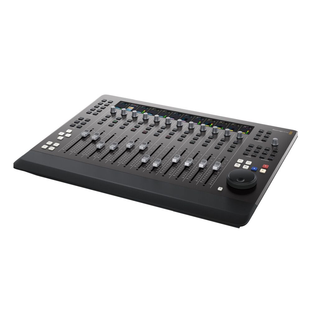 Blackmagic Fairlight Desktop-Konsole
