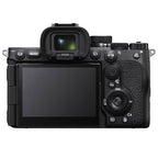 Sony A7R V + SIGMA 24-70mm f/2.8 DG DN II Art Sony E-mount
