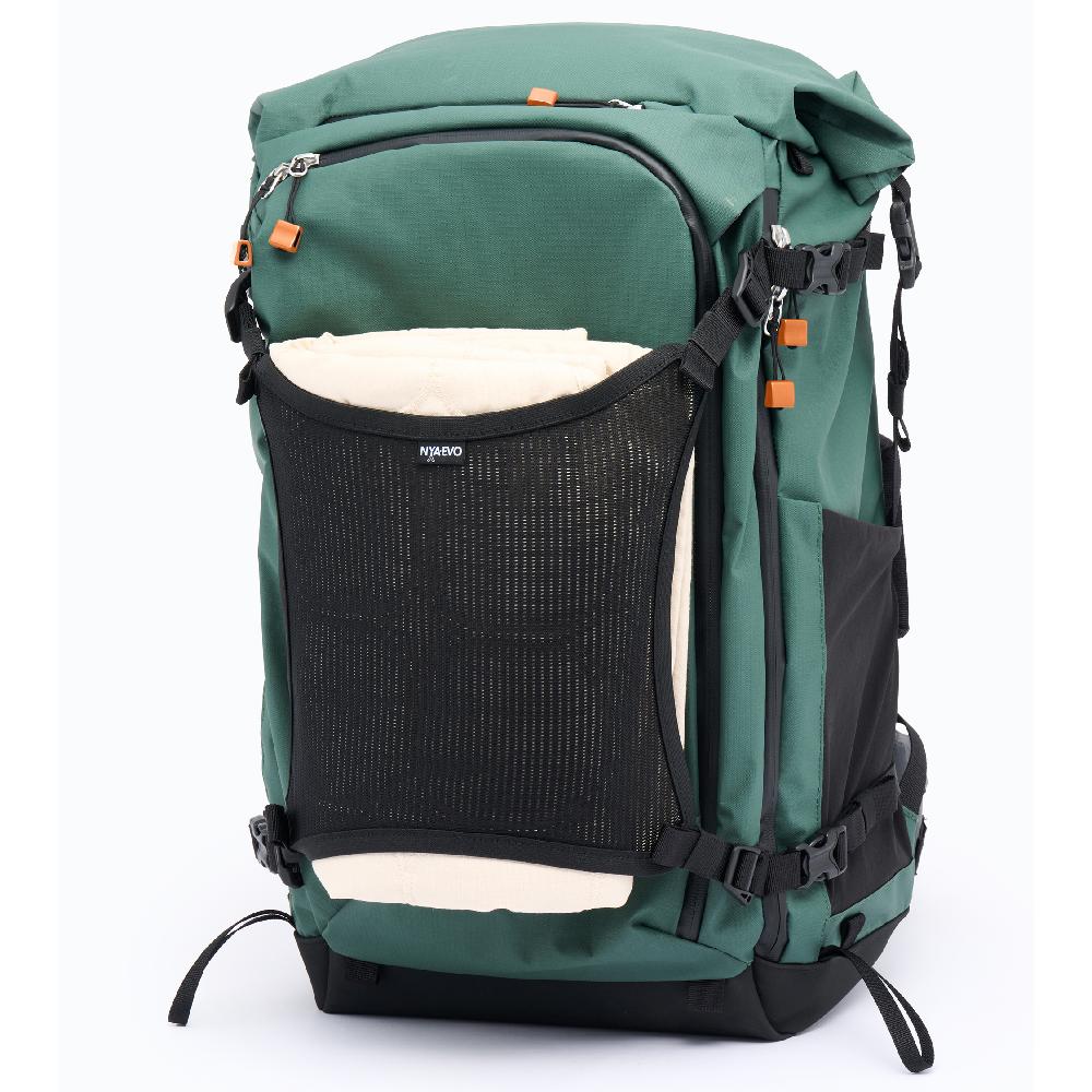 NYA-EVO Fjord 50-C Adventure Kamerarucksack ECONYL Tannengrün