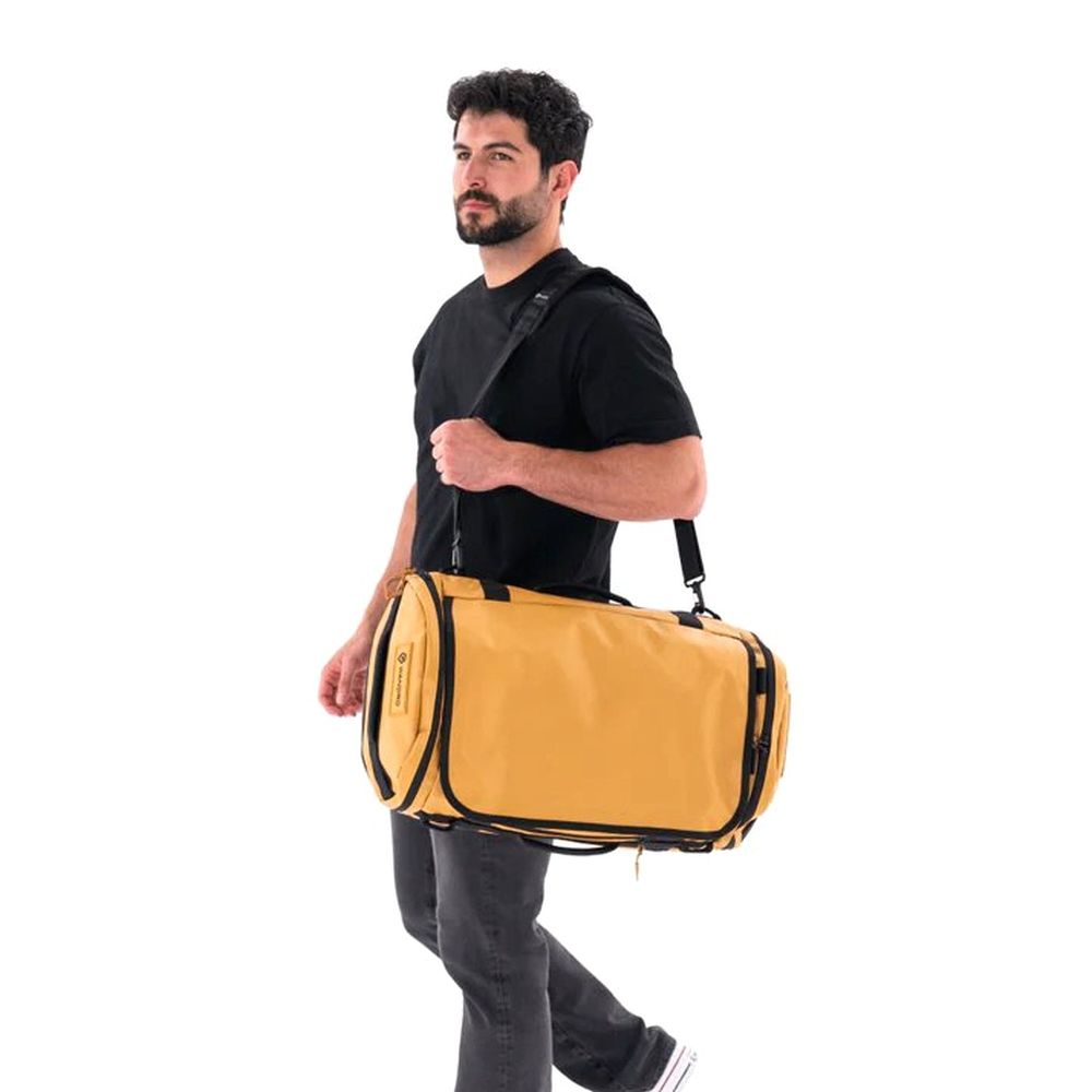WANDRD CARRYALL Duffel Schultergurt schwarz
