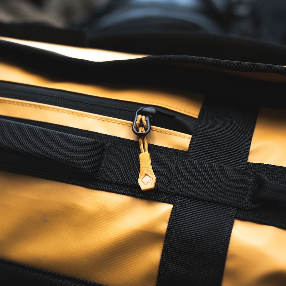 WANDRD CARRYALL Duffel 30L Dallol Gelb