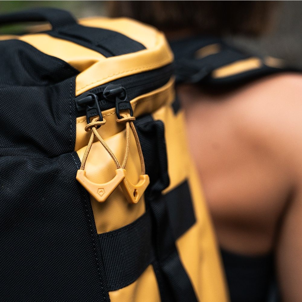 WANDRD CARRYALL Duffel 30L Dallol Gelb