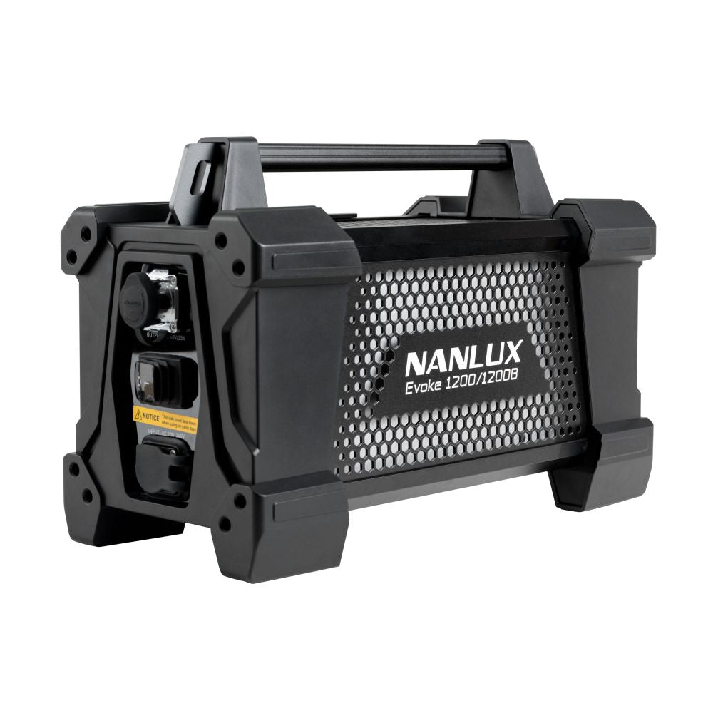 Nanlux Evoke 1200 Bi-colour Spot Light mit 45 Grad Reflektor