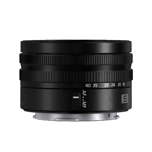Panasonic Lumix S9 Foncé Olive + Lumix S 18-40mm f/4.5-6.3
