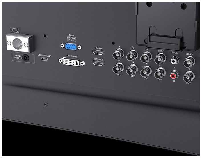 SEETEC 21.5-inch 3G SDI 4K HDMI Pro Broadcast LCD Monitor (with flight case)