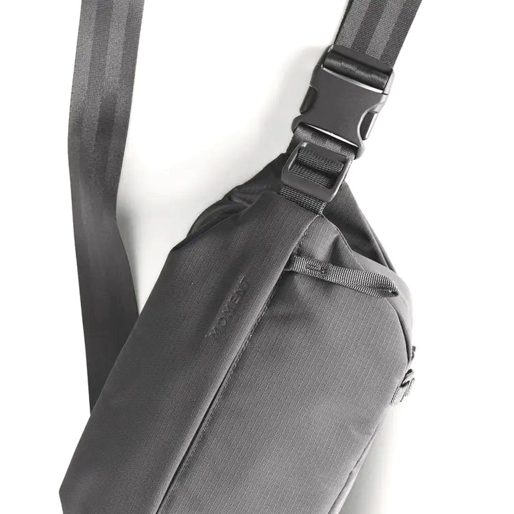 Moment Fanny Sling 2L V3 - gris