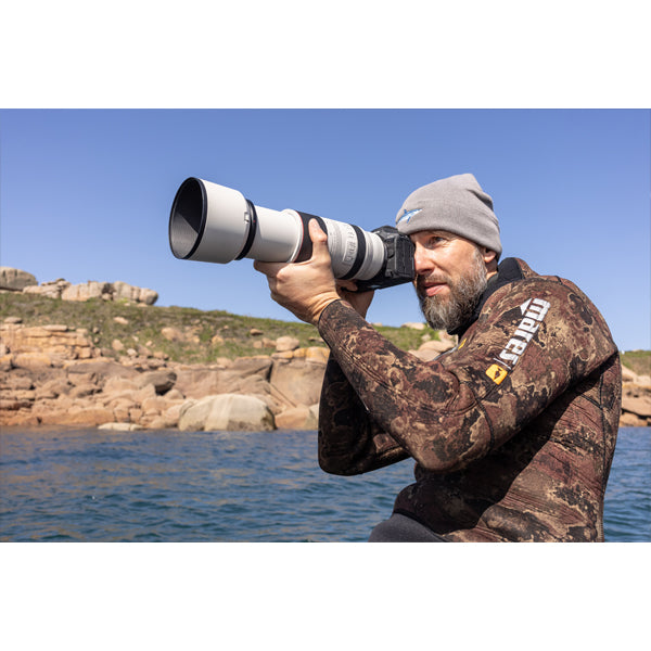 Canon EOS R5 mark II + RF 200-800mm f/6.3-9 IS USM