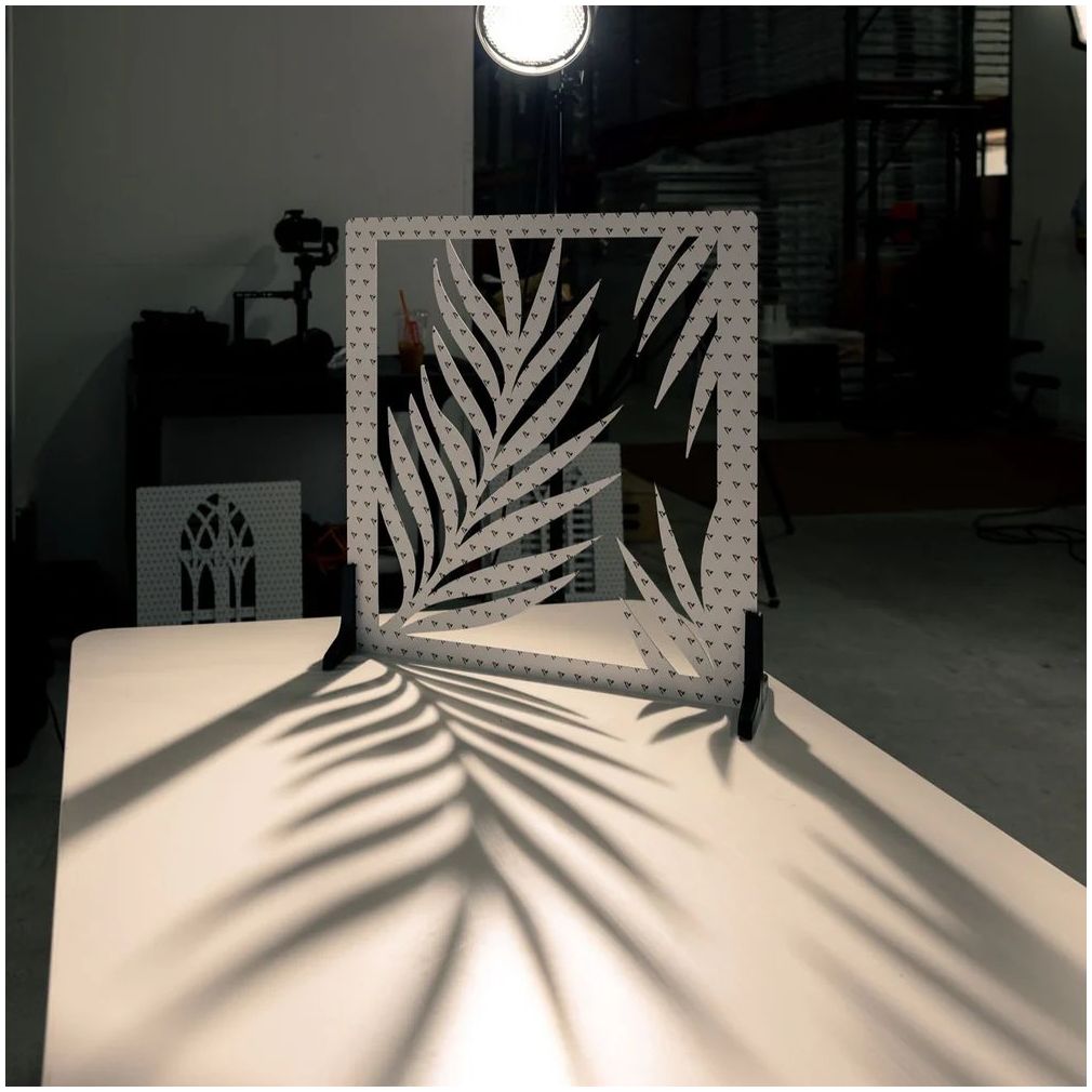 V-Flat Shadow Boards - Palm Leaf