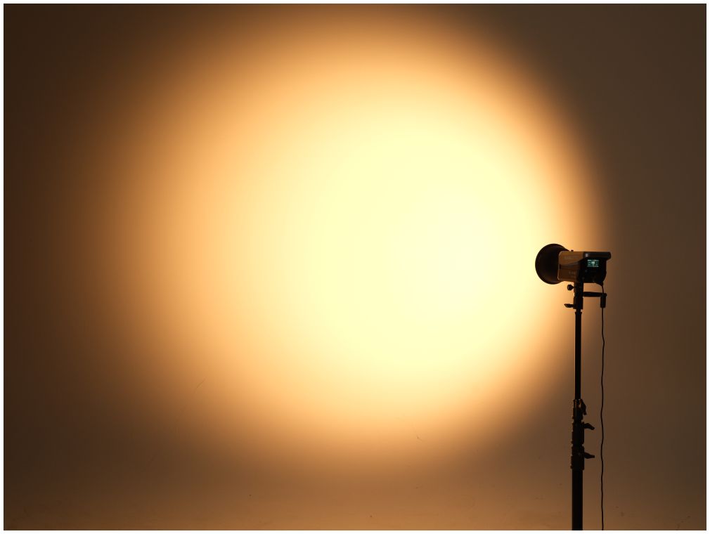 Nanlite FC-120C Spot LED RGBW