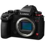 Panasonic Lumix DC-S1R II + Lumix S 24-105mm f/4.0 Macro OIS