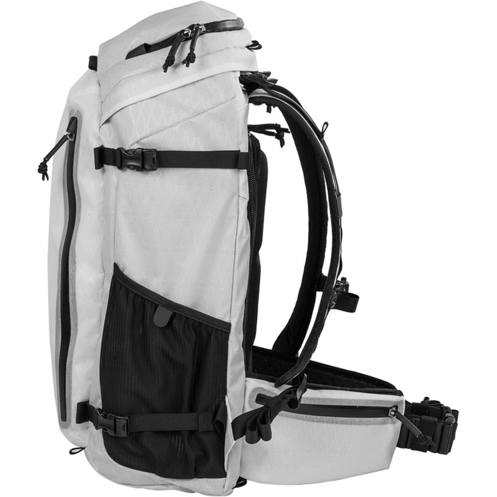 F Stop Kashmir 2 AIR 33L Rucksack Weiblicher Torso Version Arktis