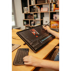 Wacom Cintiq 24 Tactile (2025)