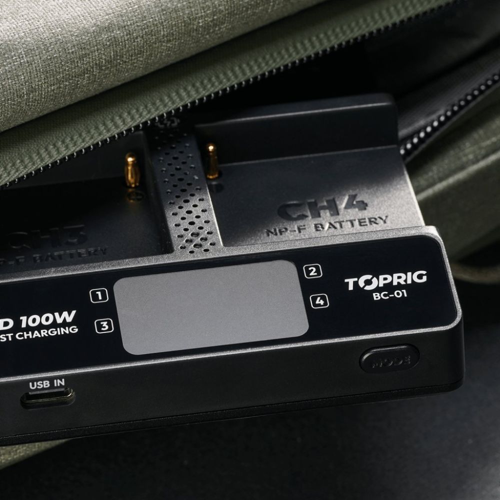 Accsoon TopRig 100W 4-Bay NP-F Schnellladegerät