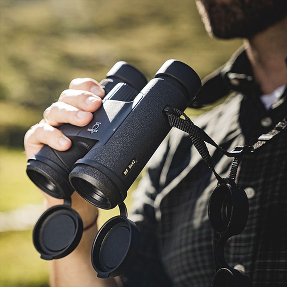 Noblex Jumelles NF 8x42 inception