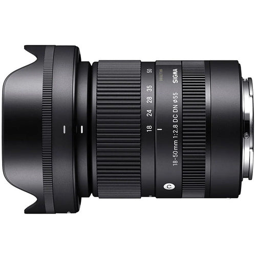 Canon EOS R7 + Sigma 18-50mm f/2.8 DC DN Canon RF Monture + Canon DM-E1 Microphone Stéréo