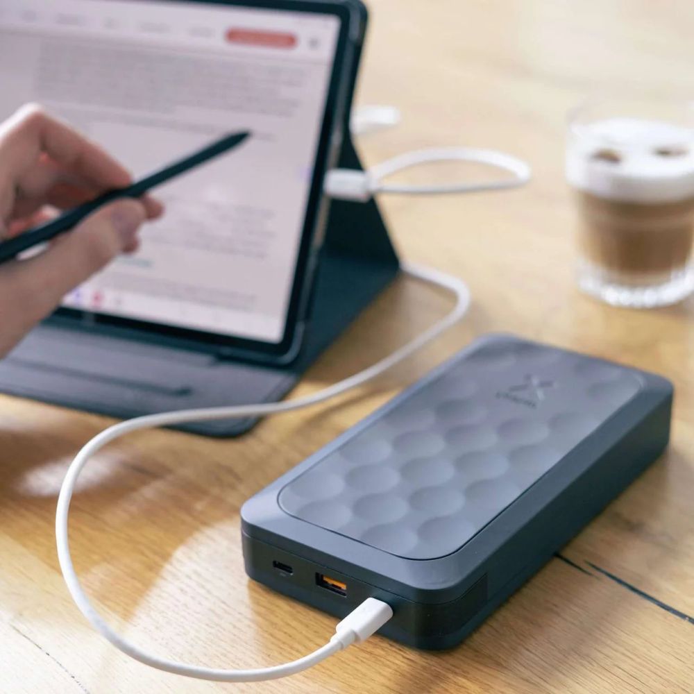 Xtorm Powerbank 67W Fuel Series 5 27.000 mAh, Mitternachtsschwarz