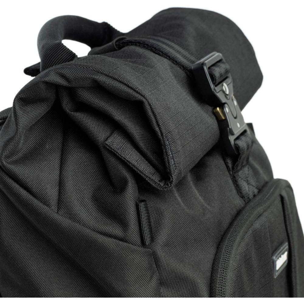 Think Tank FocusPoint 22L Asphalt Noir