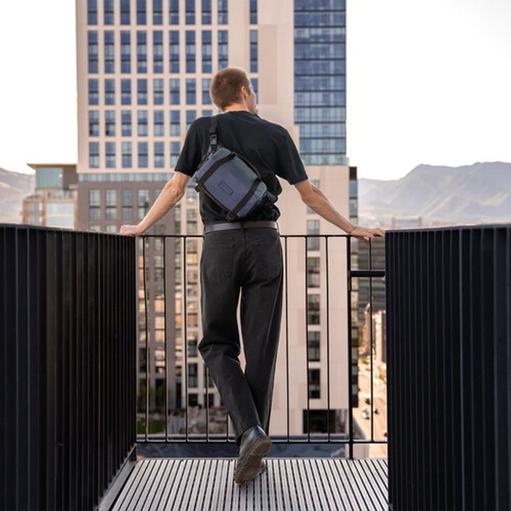 WANDRD ROGUE Sling 6L Ägäisblau V2