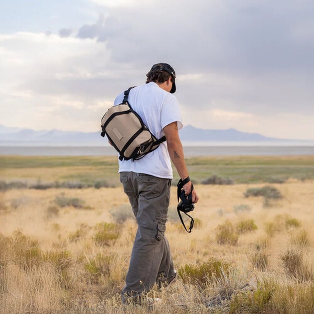 WANDRD ROGUE Sling 9L Yuma Tan V2