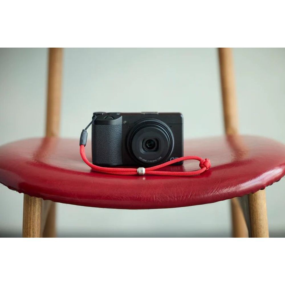 Artisan & Artist ACAM P04H rouge