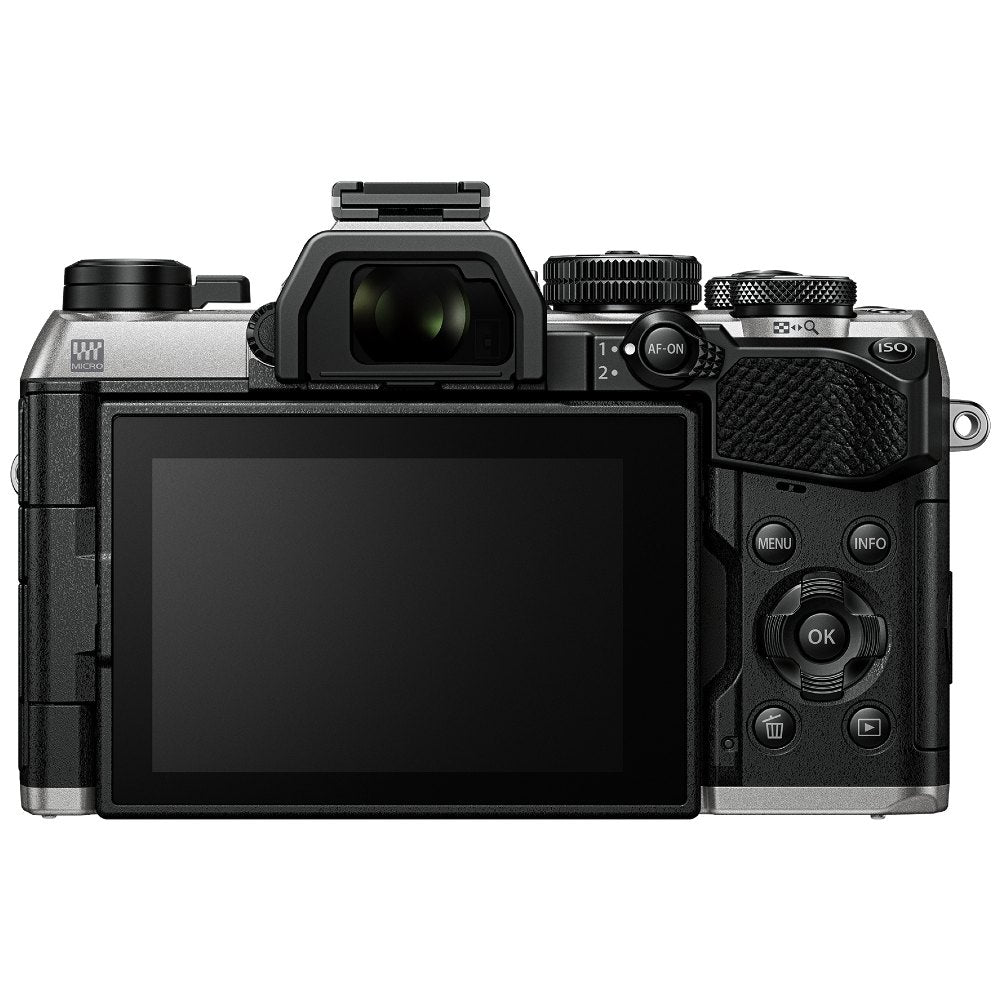 OM SYSTEM OM-5 II silver + 12-40mm II