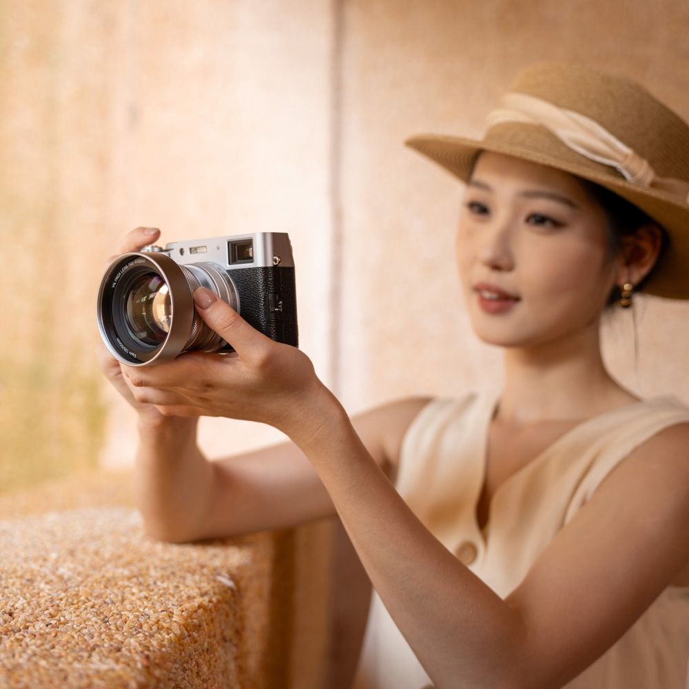 Viltrox TCL-X100VI Telekonverter-Objektiv für Fujifilm X100VI Silber