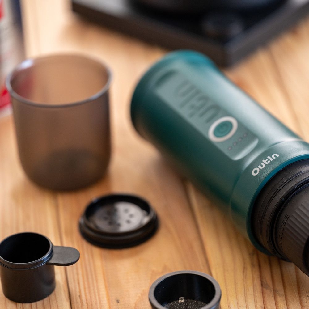 OutIn Nano Portable Electric Espresso Machine – Bleu sarcelle