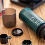 OutIn Nano Portable Electric Espresso Machine – Bleu sarcelle