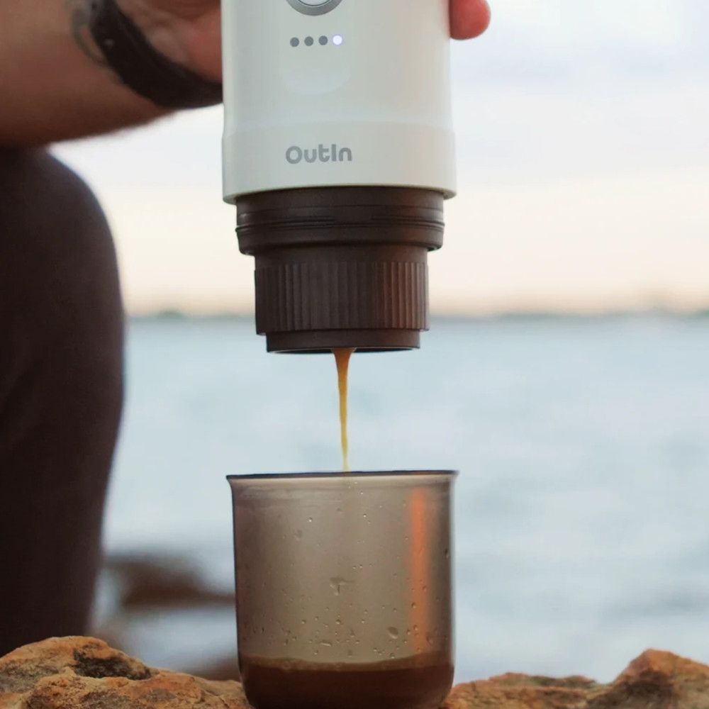 OutIn Nano Portable Electric Espresso Machine – Blanc perle