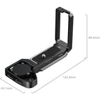 SmallRig 6034 Plaque de Montage en L avec Emplacement pour AirTag pour Sony Alpha 7 V / 7R V / 7 IV