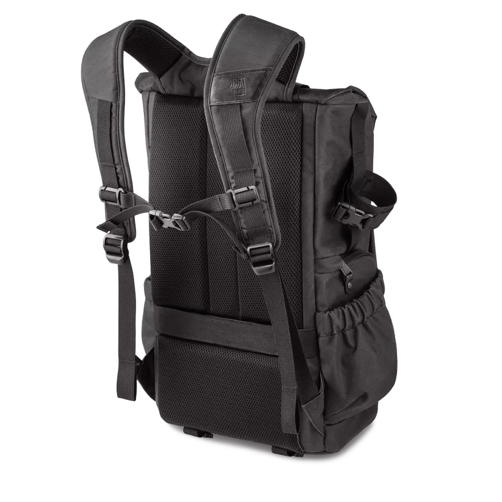 Wotancraft Pilot Backpack 18L – Schwarz