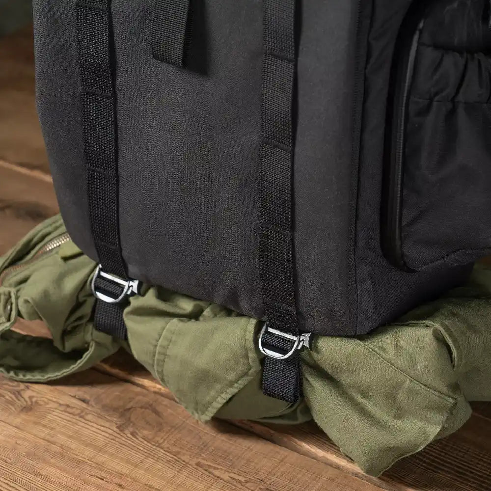 Wotancraft Pilot Backpack 18L – Schwarz